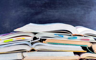 Should Schools Use Digital Or Physical Textbooks?